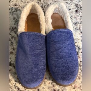 Vionic Clare Slipper Size 9.5